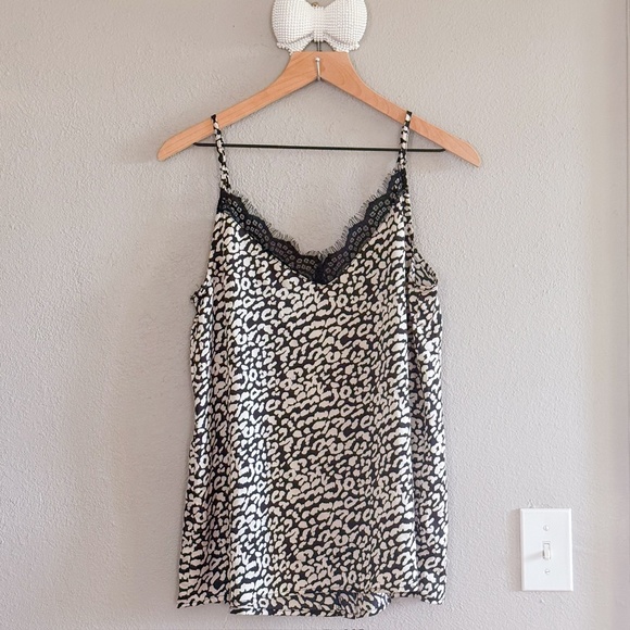 WOMENS PRETTY AND COLORFUL BOUTIQUE CLOTHING BUNDLE - Picture 2 of 11